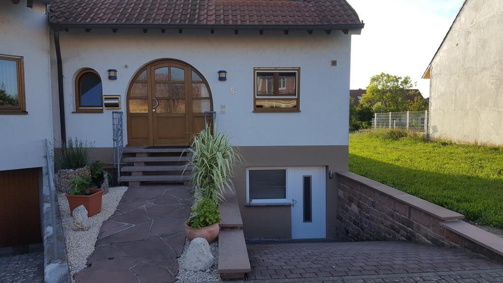 Ferienhaus Schwoerer Rheinhausen Ngoại thất bức ảnh